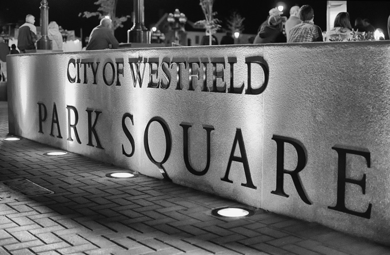 Westfield Park Square Sign