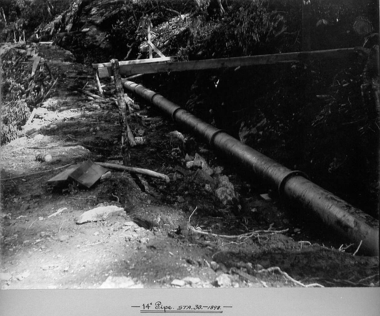 Pipe laying in trench